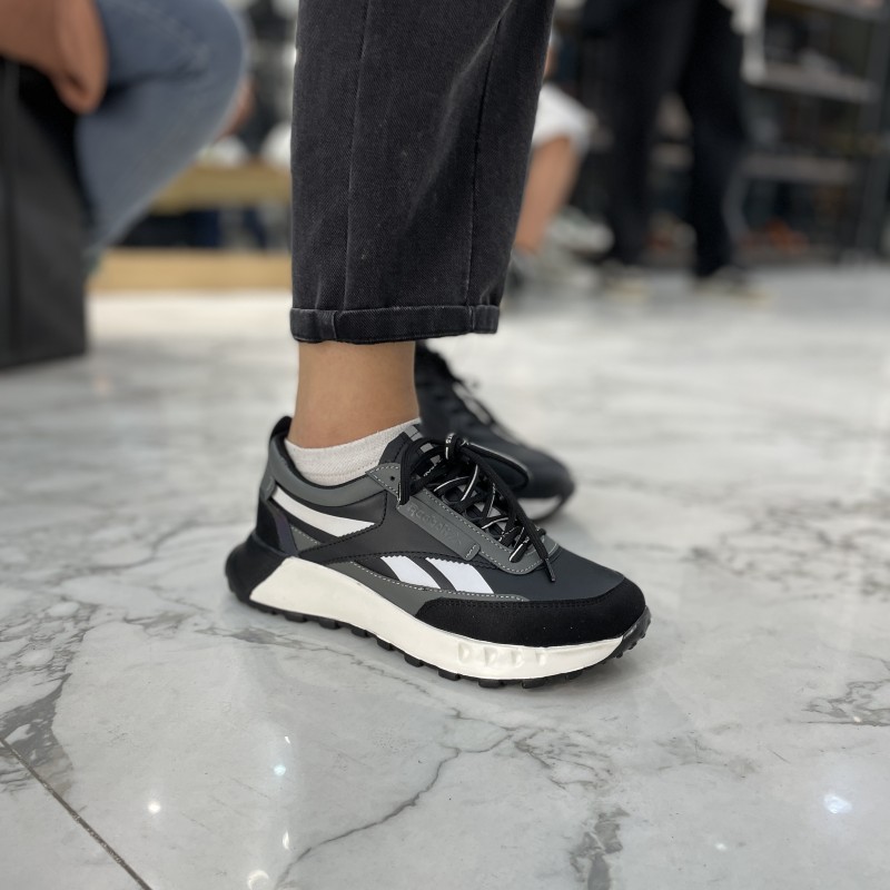 کتونی ریبوک