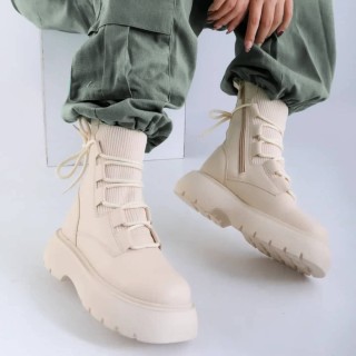 بوت بافتی زارا لژدار