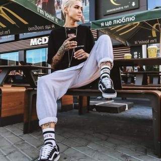 ونس اولد اسکول کوتاه ( زنانه و مردانه )