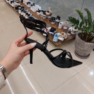 پاشنه 9 سانت ژالین