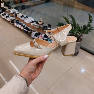 پاشنه 7 سانت مربعی براق