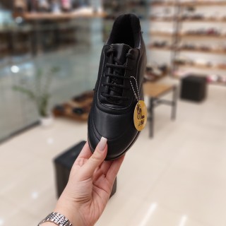 کتونی کلاسیک طبی چرمی (فقط 37)