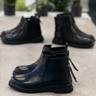 نیم بوت پشت حلقه ای