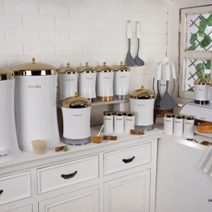 سرویس آشپزخانه 26 پارچه ریور کمر باریک گنبدي سفید درب طلا