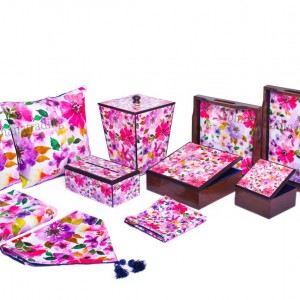 پک دکوراتیو با طرح لیلیوم لومانو