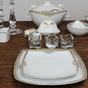 سرویس چینی 30 پارچه پردیس کاشان پاریس طرح شاینا