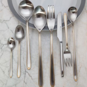 سرویس قاشق و چنگال ۳۰ نفره ورسا 151 پارچه کد509sfg