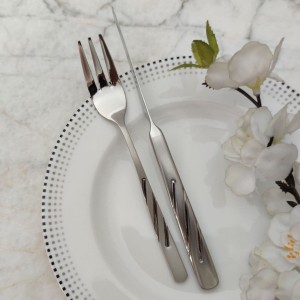 ست 12پارچه کارد وچنگال میوه خوری سه خط