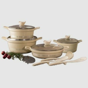 سرویس 11 پارچه چدن یونیک مدل کلاسیک کرم کد 7702