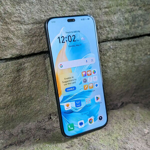 گوشی موبایل آنر مدل 200 دو سیم کارت ظرفیت 256 گیگابایت و رم 12 گیگابایت