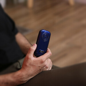 گوشی موبایل جی ال ایکس مدل F8 دو سیم کارت