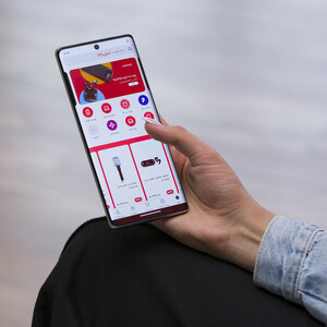 گوشی موبایل داریا مدل bond 5G دو سیم کارت ظرفیت 256 گیگابایت و رم 8 گیگابایت - نسخه امارات