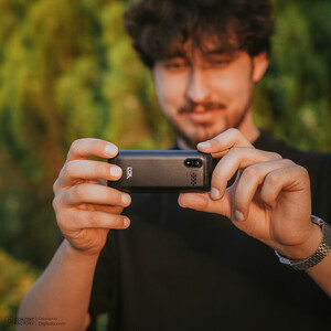 گوشی موبایل داکس مدل B120 دو سیم کارت ظرفیت 64 مگابایت