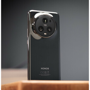 گوشی موبایل آنر مدل Magic5 Pro دو سیم کارت ظرفیت 512 گیگابایت و رم 12 گیگابایت