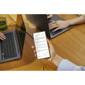 گوشی موبایل سامسونگ مدل Galaxy S24 Ultra دو سیم کارت ظرفیت 256 گیگابایت و رم 12 گیگابایت به همراه شارژر سامسونگ - ویتنام