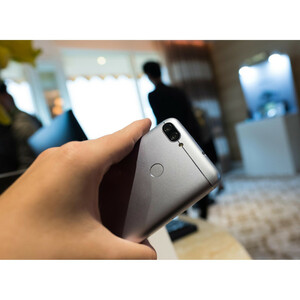 گوشی موبایل ایسوس مدل Zenfone Max Plus ZB570TL دو سیم کارت ظرفیت 64 گیگابایت