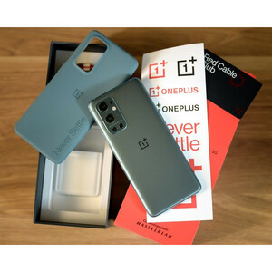 گوشی موبایل وان پلاس مدل 9 Pro دو سیم‌ کارت ظرفیت 256 گیگابایت و رم 12 گیگابایت