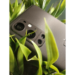 گوشی موبایل وان پلاس مدل 9 Pro دو سیم‌ کارت ظرفیت 256 گیگابایت و رم 12 گیگابایت