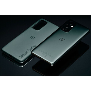 گوشی موبایل وان پلاس مدل 9 Pro دو سیم‌ کارت ظرفیت 256 گیگابایت و رم 12 گیگابایت