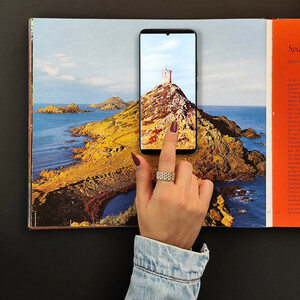 گوشی موبایل آنر مدل 90 دو سیم کارت ظرفیت 512 گیگابایت و رم 12 گیگابایت