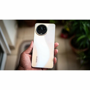 گوشی موبایل ریلمی مدل 11 5G دو سیم کارت ظرفیت 256 گیگابایت و رم 8 گیگابایت