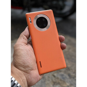 گوشی موبایل هوآوی مدل Mate 30 Pro 5G دو سیم کارت ظرفیت 256 گیگابایت و رم 8 گیگابایت