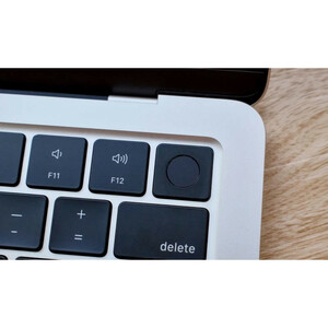 لپ تاپ 13.6 اینچی اپل مدل MacBook Air MC654 2025 LLA-M4-24GB RAM-512GB SSD