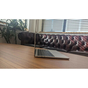 لپ تاپ 13.6 اینچی اپل مدل MacBook Air MW103 2025 LLA-M4-16GB RAM-512GB SSD