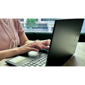 لپ تاپ 15.6 اینچی ایسوس مدل Vivobook GO L1504FA-NJ560-R5 7520U-8GB LPDDR5-512GB SSD-TN