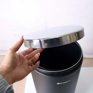 ویژگی های سطل زباله 20 لیتری پدالدار Brasiana