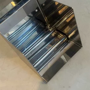 مشخصات مخزن دستمال چهار گوش RJ8