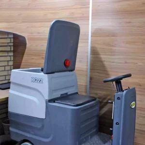 مشخصات اسکرابر سرنشین دار مدل STAR RO22