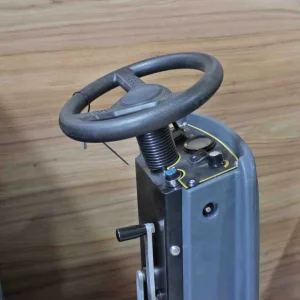 فروش اسکرابر سرنشین دار مدل STAR RO22