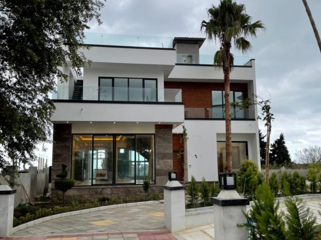 (کد۱۲) فروش ویلا استخردار در شمال - نوشهر - خیابان نخ شمال