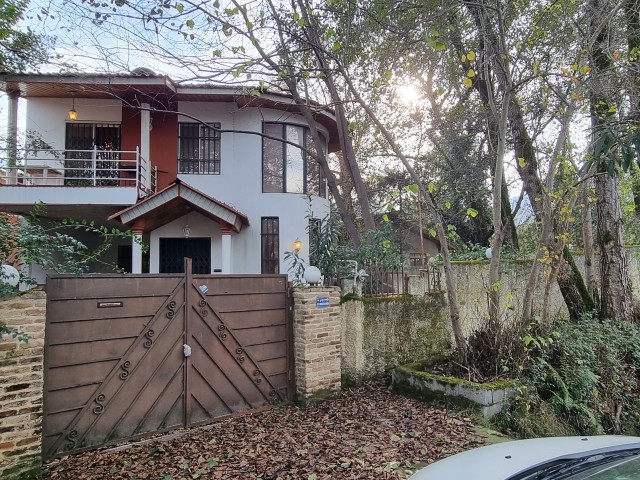 (کد۱۷) ویلا جنگلی در نوشهر سیسنگان - جاده آویدر