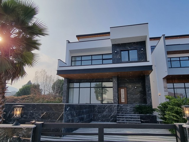 (کد23) فروش ویلا در نوشهر - سیسنگان - جاده آبیدر