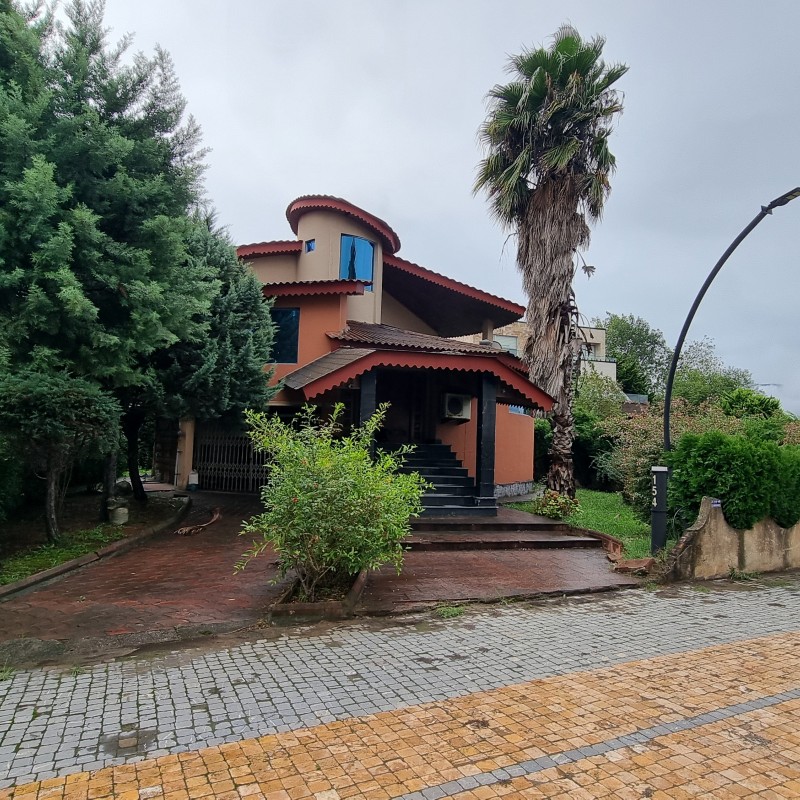 (کد۶۹) ویلا ساحلی در نوشهر - سیسنگان - شهرک ساحلی آفتاب