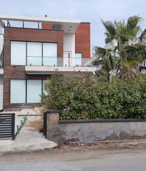 (کد۷۸) فروش ویلا شهرکی در نور - ایزدشهر