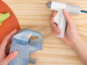 دستگاه چسب حرارتی شارژی شیائومی Xiaomi Hoto Cordless Mini Stand-Up Hot Glue Gun QWRJQ001