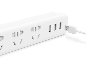 چند راهی و شارژر شیائومی 3 سوکت و 3 یو اس بی Xiaomi XMCXB01QM Smart Power Strip