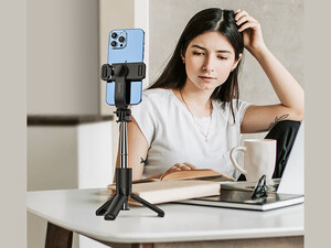 مونوپاد سه‌پایه‌دار و دارای ریموت‌کنترل هوکو hoco Tabletop holder “K17 Figure” for live broadcast