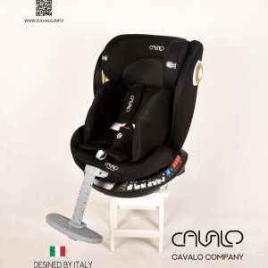 صندلی ماشین ۳۶۰ کاوالو Cavalo بهمراه جاپایی