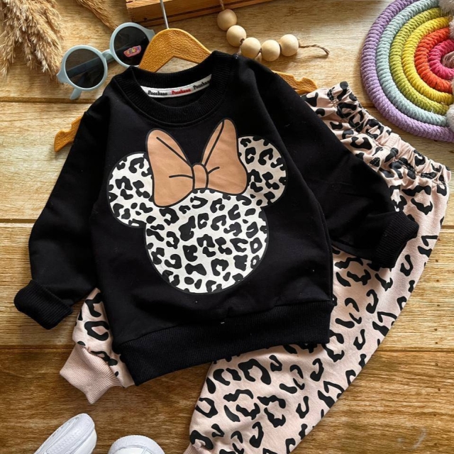 بلوز شلوار دورس میکی‌موس پلنگی