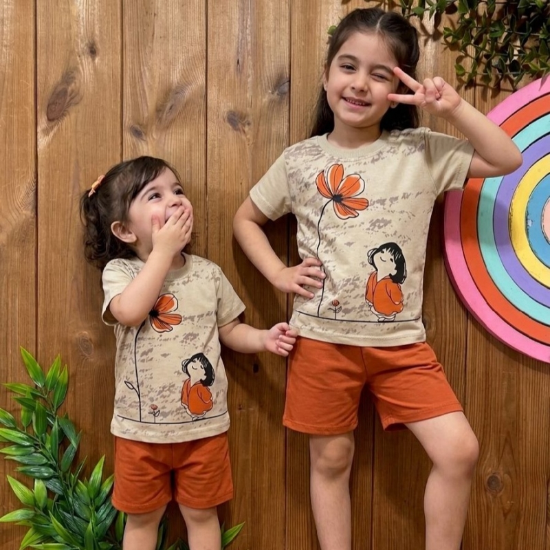 تیشرت شلوارک گلبرگ