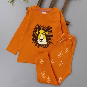 بلوز شلوار شیر