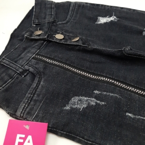 شلوار لی زیپ دار