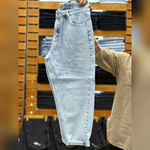 شلوار لی مام استایل یخی