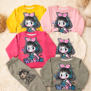 بلوز شلوار دورس دختر عینکی