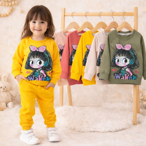 بلوز شلوار دورس دختر عینکی