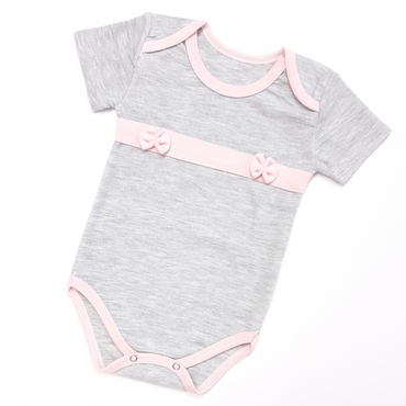 زیرکوتاه طوسی صورتی